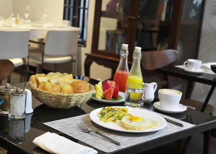 Hotel William's *