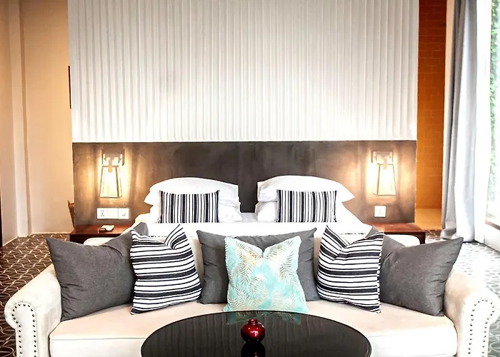 William's Hotel *